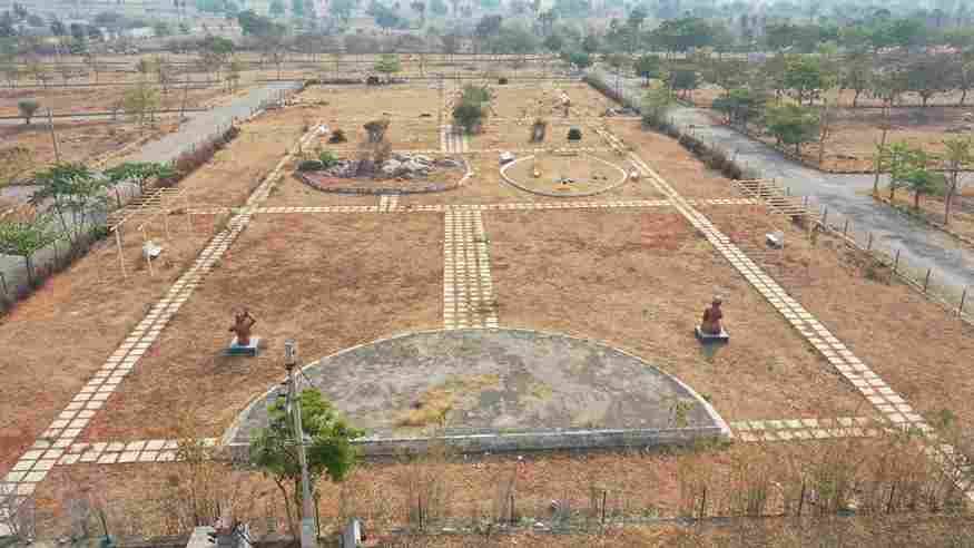 Sukrithi Royal